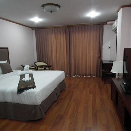 Appartement Abricole At Pattaya Hill Extérieur photo